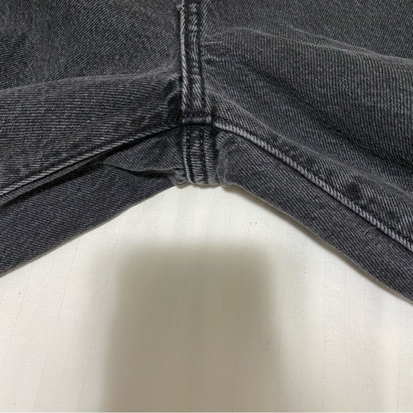 Levi’s Premium High Loose Taper Fit High Rise Jean Black size 26 - Picture 10 of 16